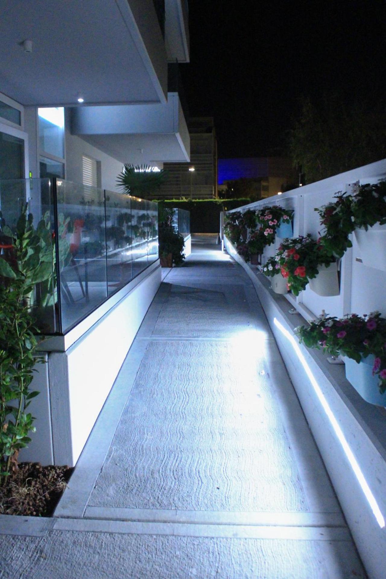 Dainese Apartments, Casa Miriam ليدو دي يسولو المظهر الخارجي الصورة
